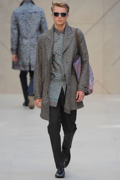 Look 20